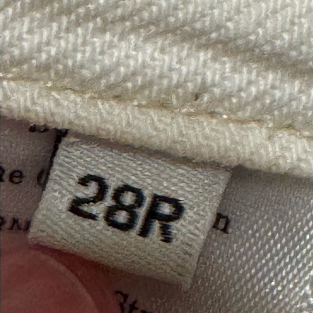 Everlane The Gardener Pull-On Jean in Bone Size 28 Regular - Picture 6 of 7